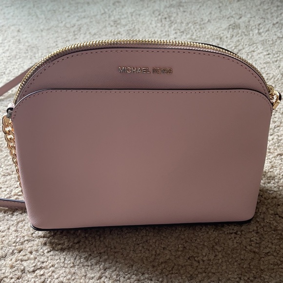 Michael Kors Handbags - Michael Kors cross body